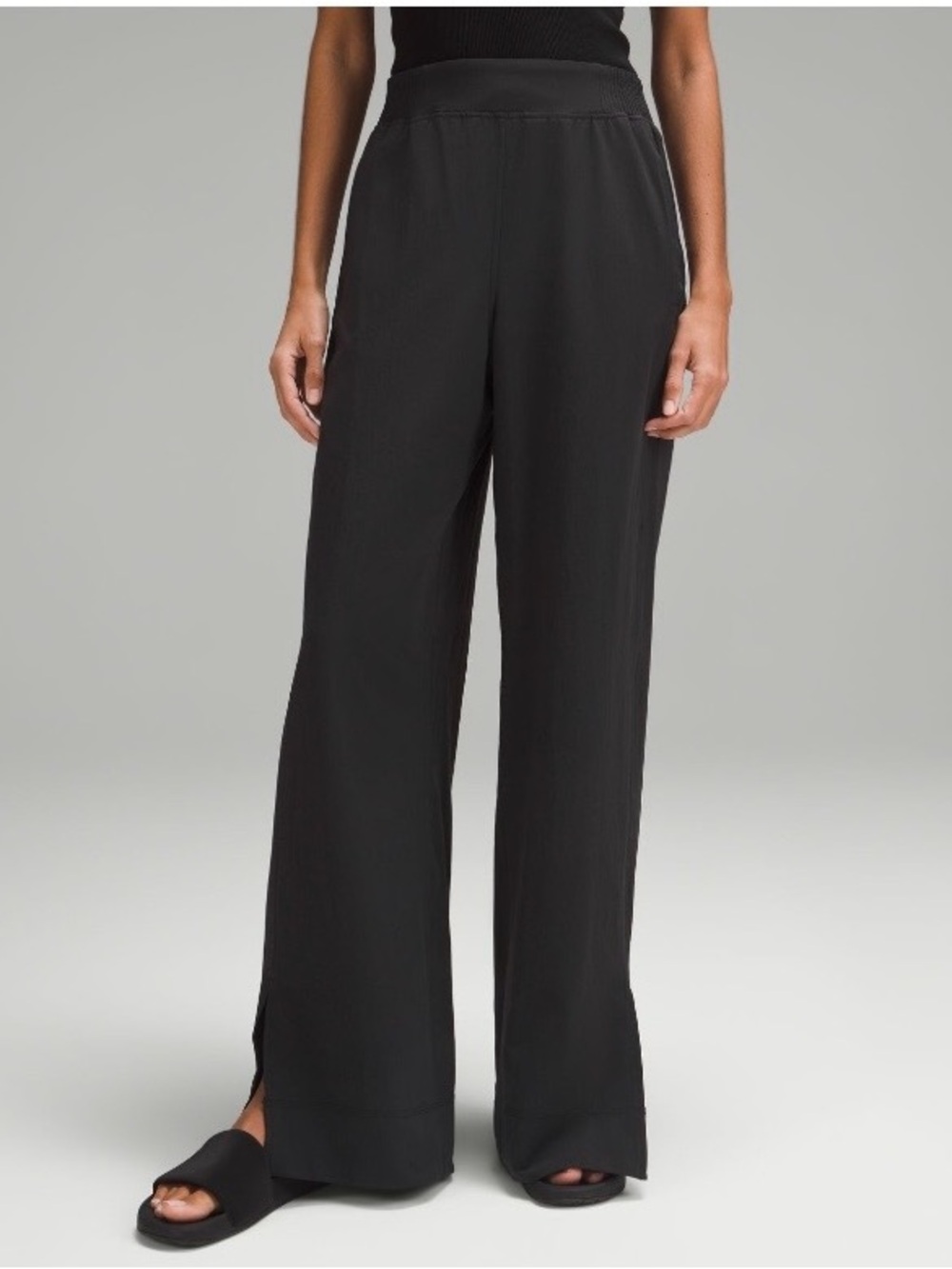 Stretch Woven High-Rise Wide-Leg Pant